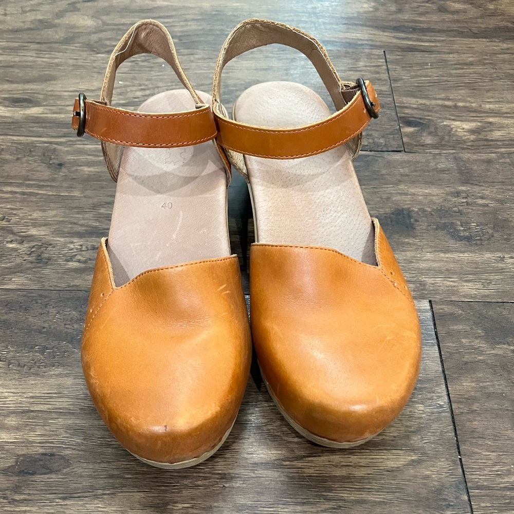 Dansko Toffee Leather Maisie Mary Jane Clogs Sz. 40